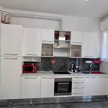Apartament Dimora Sterlizia Zona Fiera S Donato Bolonia Zewnętrze zdjęcie